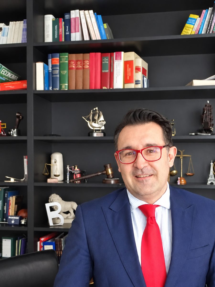 Francisco Garoña, abogado fundador de Garoña Abogados